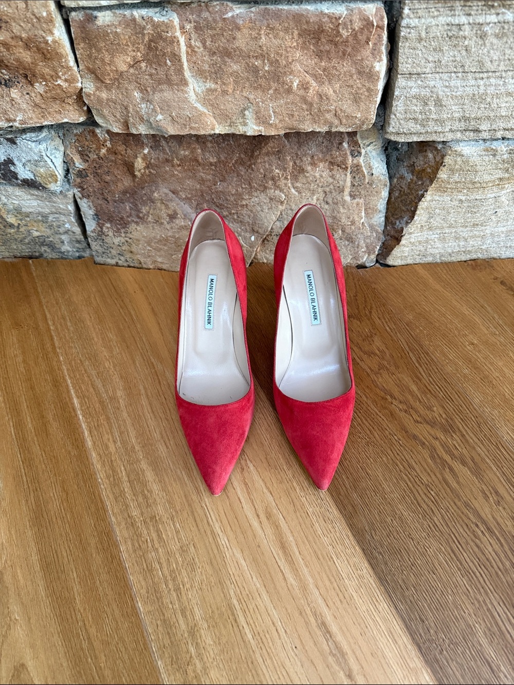 Manolo Blanik Red Suede Pumps